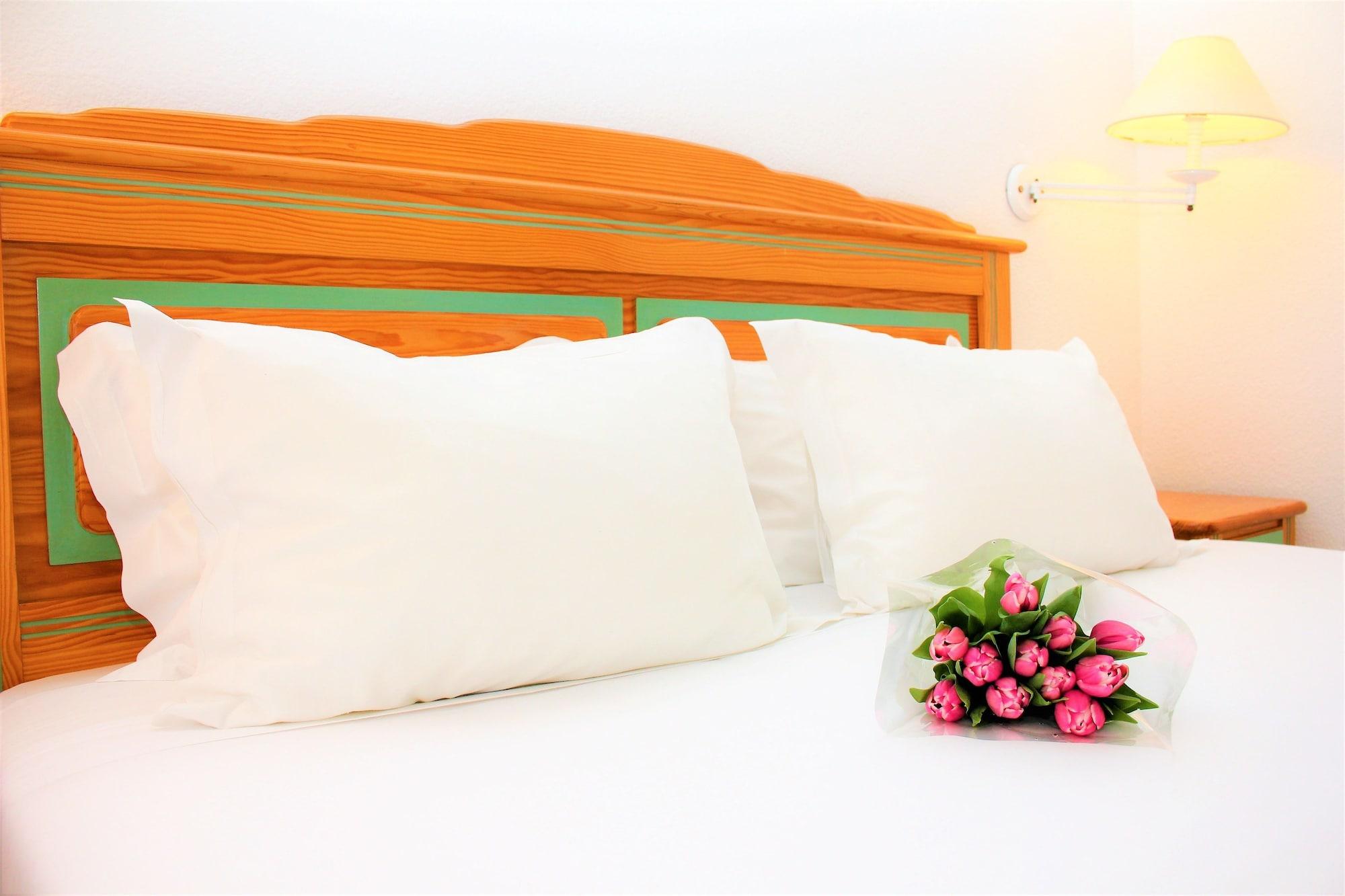 Ourabay - Art&holidays Apartahotel
