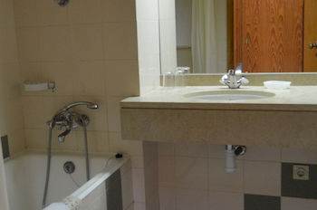 Apartahotel Ourabay - Art&holidays 4*