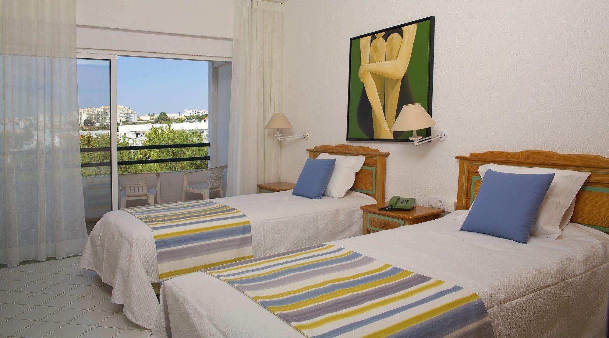 Apartahotel Ourabay - Art&holidays Albufeira