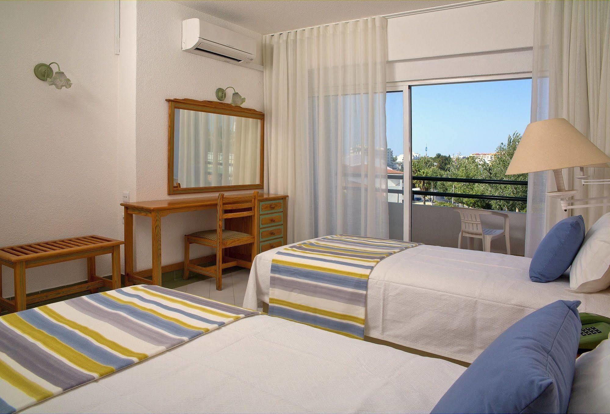 Ourabay - Art&holidays 4*